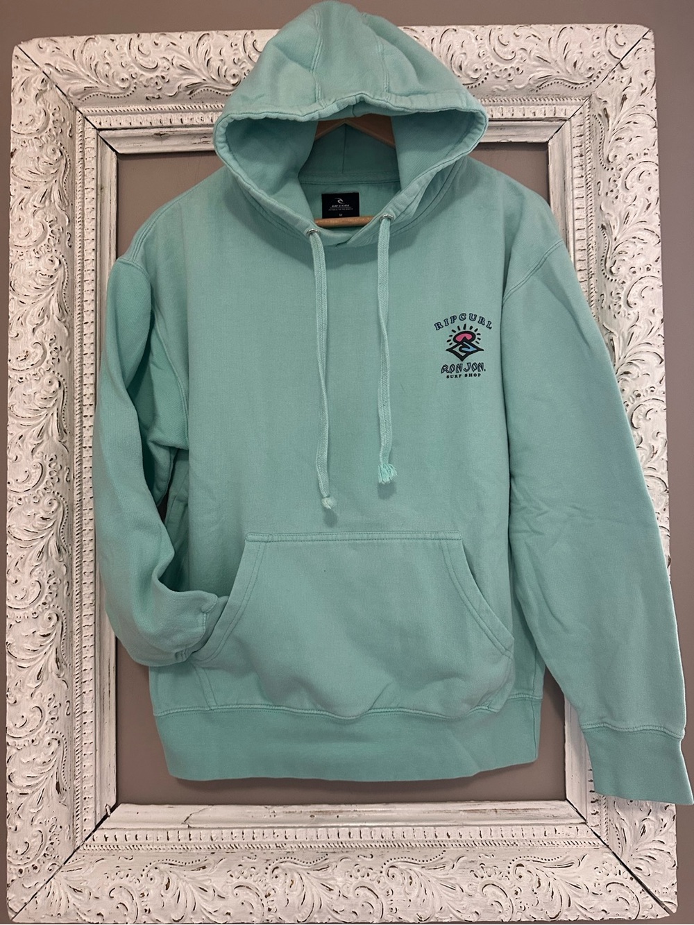 Rip Curl x Ron Jon Mint Green Hooded Sweatshirt. Size M